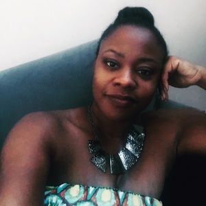 Meet your Posher, Kendra